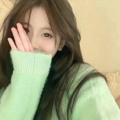 你对她下蛊？她可是苗疆圣女